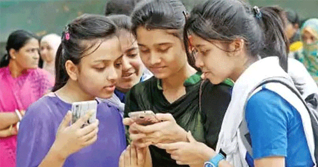 আজ এসএসসির ফল প্রকাশ