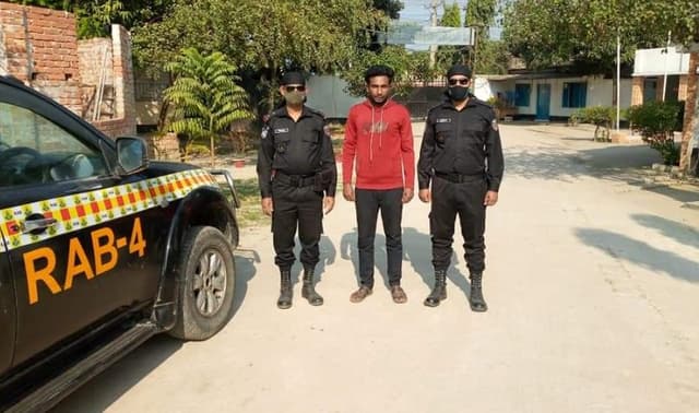 আশুলিয়ায় কিশোরী ধর্ষণের ঘটনায় যুবক গ্রেফতার