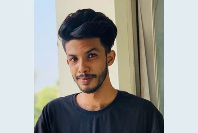 ট্রাকের ধাক্কায় এইচএসসি পরীক্ষার্থীর মৃত্যু