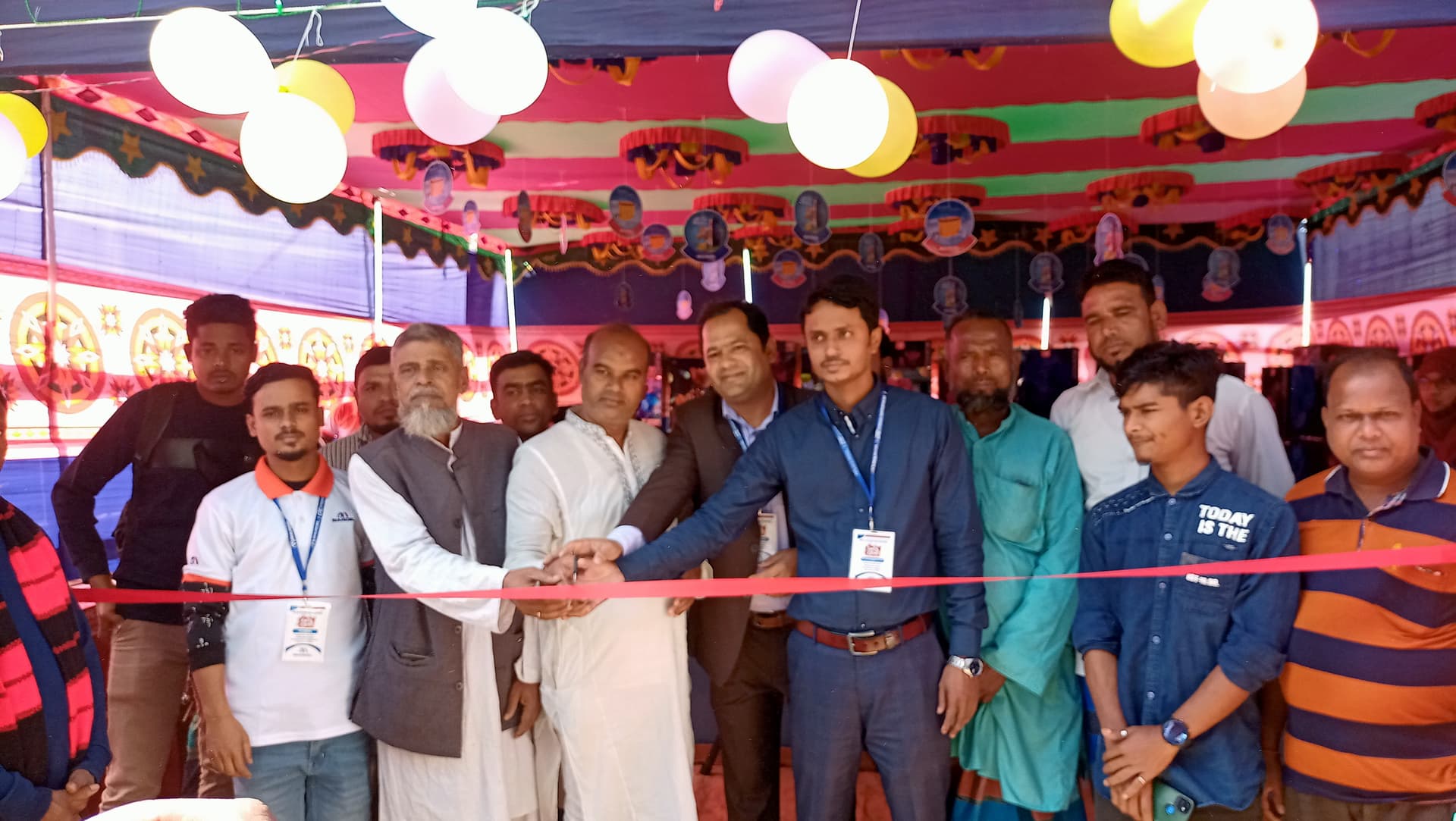 দৌলতদিয়া হামেদ মৃধার হাটে মার্সেল কিস্তি মেলার উদ্বোধন