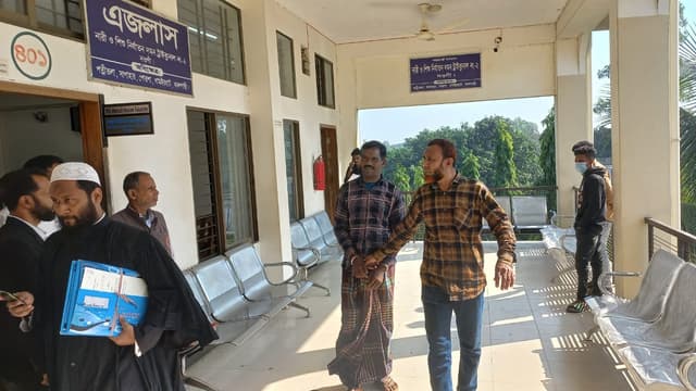 নওগাঁয় মেয়েকে ধর্ষণের দায়ে বাবার যাবজ্জীবন