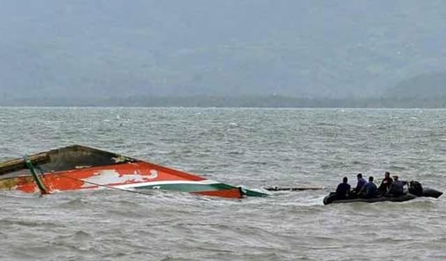 নাইজেরিয়ায় নৌকাডুবিতে নিহত ২৯