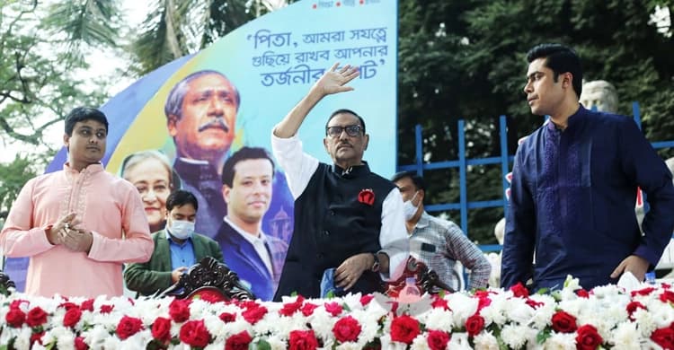 আপনারা ঢাকা দখল করবেন, আমরা ললিপপ খাবো: ফখরুলকে কাদের