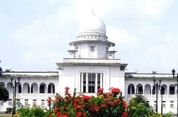 সরকারি কর্মকর্তাদের নির্বাচনে নিষেধাজ্ঞা দিলো হাইকোর্ট