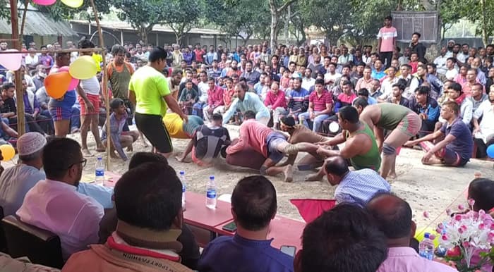 হিলিতে গ্রামবাংলার ঐতিহ্যবাহী হা-ডু-ডু টুর্নামেন্টের ফাইনাল খেলা অনুষ্ঠিত