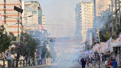 নয়াপল্টনে বিএনপি-পুলিশ সংঘর্ষ