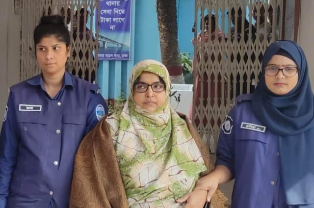 ভাড়ার ছলে বাসায় ডুকে বৃদ্ধাকে হত্যা, ৬ মাস পর গ্রেফতার নারী