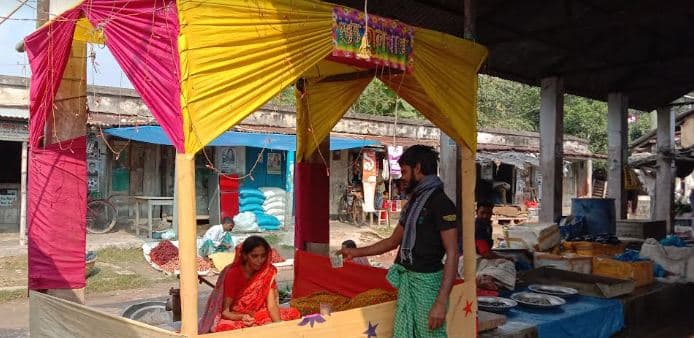 লালপুরে পাঁচি বুবুর মাছের দোকানে হালখাতা