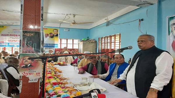 বাজার দর বেশি হলেও মানুষ না খেয়ে নেই: আমু