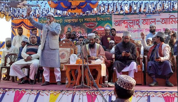 উলিপুরে তাফসিরুল কোরআন মাহফিল অনুষ্ঠিত