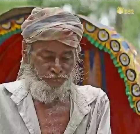 দৌলতদিয়ার ঘাটে ফেরি থেকে পরে নান্নু নামের এক যাত্রী নিখোঁজ
