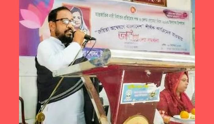 দেবীদ্বারে নৌকার পক্ষে ভোট চেয়ে জরিমানা গুনলেন উপজেলা চেয়ারম্যান