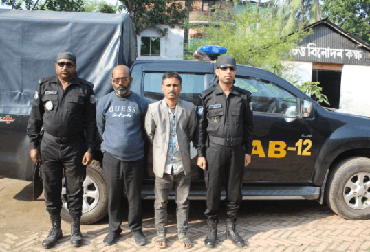 মেহেরপুরে ১৬৭৬ পিস ইয়াবাসহ দুজন আটক