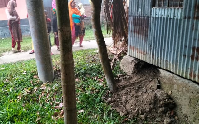 ভূরুঙ্গামারীতে সিঁধ কেটে একরাতে পাঁচ বাড়িতে চুরি