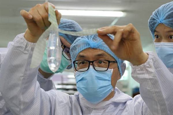 নারী-পুরুষ উভয়ের ব্যবহারযোগ্য কন্ডোম আসছে বাজারে! জেনে নিন কবে