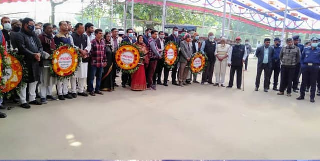 গোয়ালন্দে বিনম্র শ্রদ্ধায় শহীদ বুদ্ধিজীবীদের স্মরণ