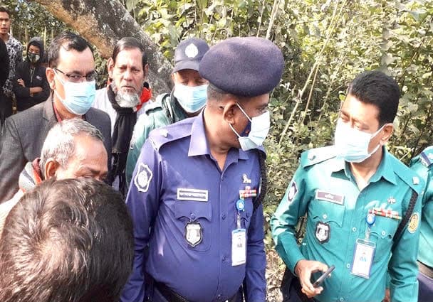খুলনা প্রকৌশল ও প্রযুক্তি বিশ্ববিদ্যালয়ের প্রয়াত শিক্ষক ড. সেলিমের মরদেহ উত্তোলন