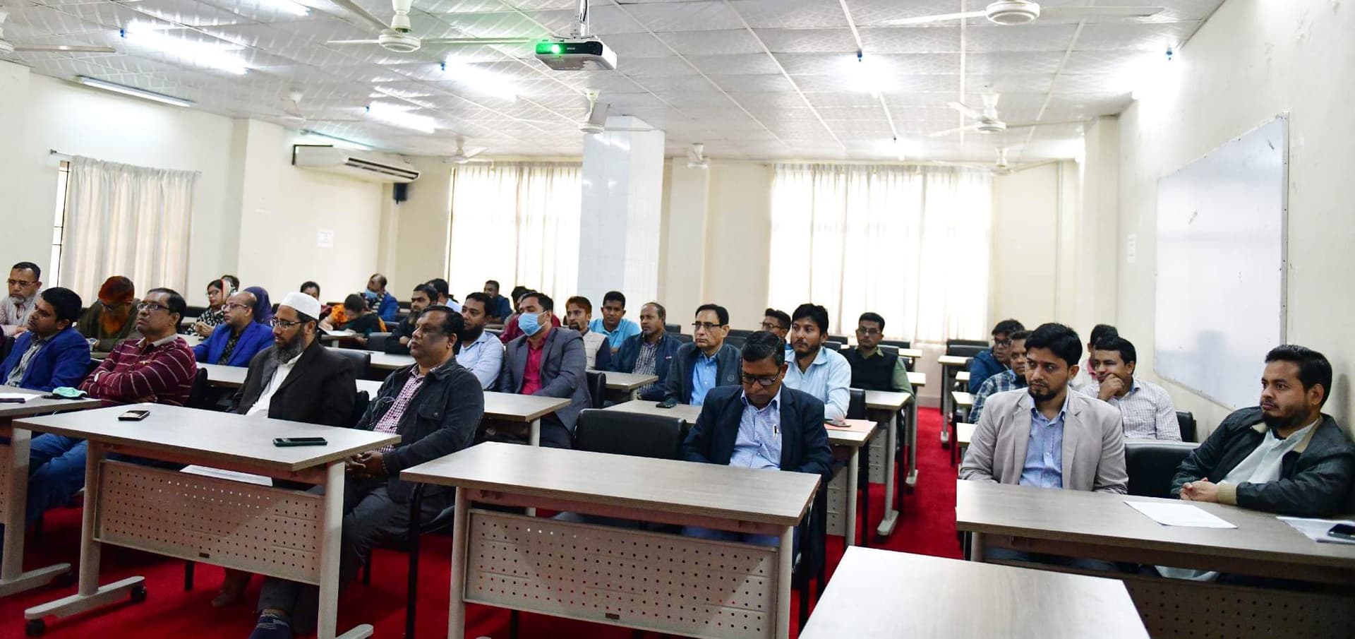 বার্ষিক কর্মসম্পাদন চুক্তি বাস্তবায়নে নোবিপ্রবিতে মতবিনিময় সভা