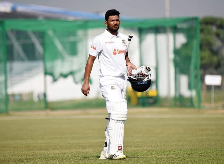 শান্তর গোল্ডেন ডাক, ৫ রানেই ২ উইকেট নেই বাংলাদেশের