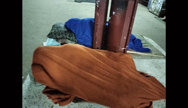 শ্রীমঙ্গলে তাপমাত্রা ১১.৫ ডিগ্রি, দুর্ভোগ বেড়েছে ছিন্নমূল মানুষের