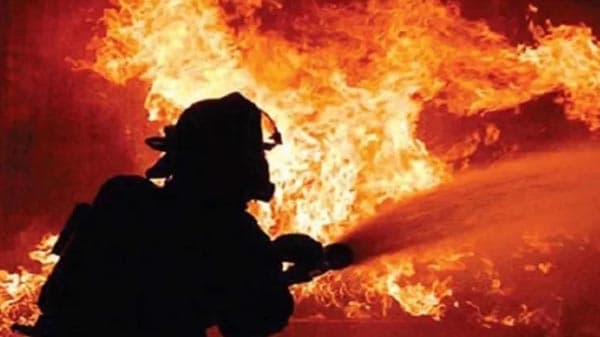 কেরানীগঞ্জে কেমিক্যাল গোডাউনে ভয়াবহ অগ্নিকান্ড