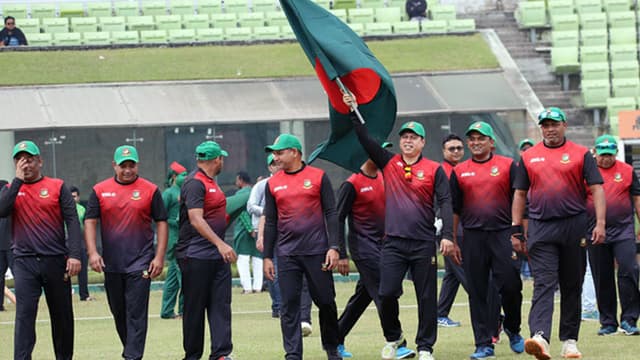 বিজয় দিবসে সাবেক ক্রিকেটারদের মধ্যে ঐতিহ্যবাহী ম্যাচ