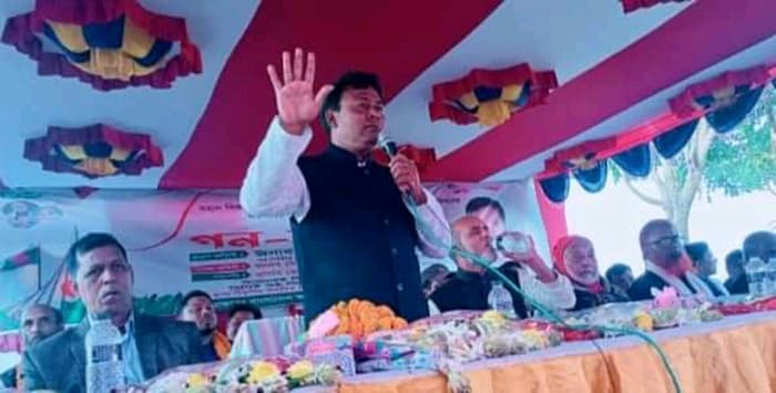 নৌকা কিনতে পাওয়া যায়, মানুষের মন পাওয়া যায়না : আনোয়ার পাশা