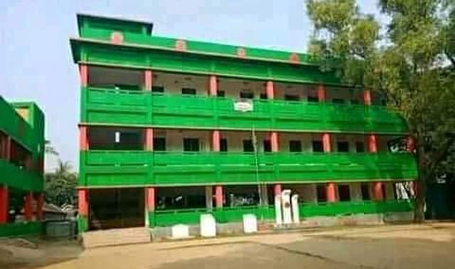 মোয়াজ্জেমপুর উচ্চ বিদ্যালয়ের মূল ঘটনা আড়াল করে সংবাদ, জনমনে ক্ষোভ