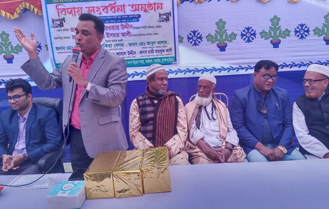 সরাইলে সেলাই প্রশিক্ষণার্থীদের বিদায় সংবর্ধনা