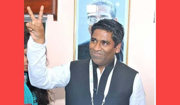 বরিশাল-৫: হাইকোর্টে প্রার্থীতা ফিরে পেলেন সাদিক
