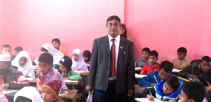 হাকিমপুরে শুরু বাংলাদেশ কিন্ডারগার্ডেন শিক্ষা বোর্ডের বৃত্তি পরীক্ষা