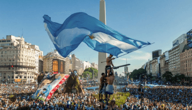 বিশ্বকাপ জেতায় আর্জেন্টিনায় ছুটি ঘোষণা