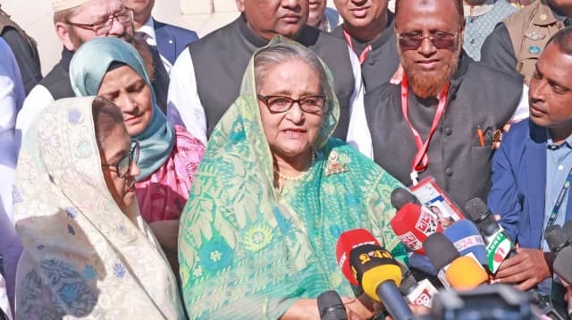 অগ্নি সন্ত্রাসীদের মানুষ প্রত্যাখ্যান করেছে: প্রধানমন্ত্রী