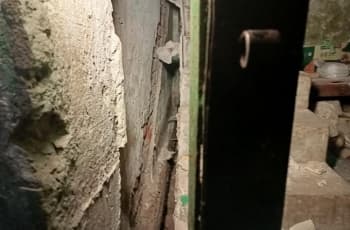 চট্টগ্রামে হেলে পড়েছে মন্দিরসহ ৪ ভবন