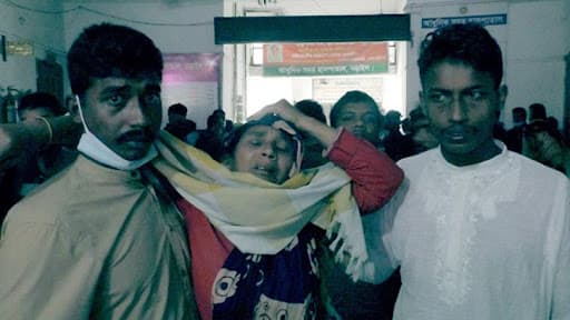 মাশরাফিকে অভিযোগকারী নারীকে মারধর