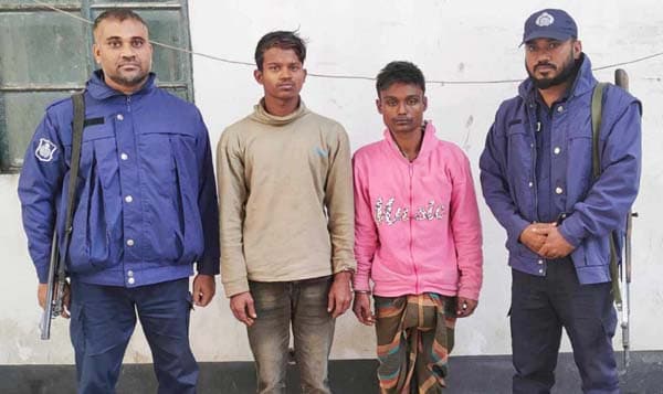 ভূঞাপুরে দোকানে দুর্ধর্ষ চুরি, রক্ত দেখে চোর শনাক্ত!