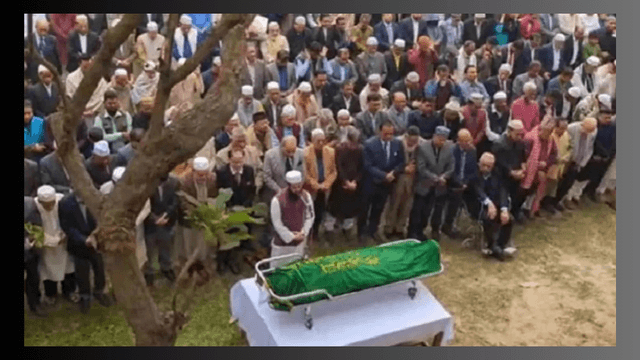 এ এফ হাসান আরিফের দ্বিতীয় জানাজা অনুষ্ঠিত, শেষ শ্রদ্ধা জানাতে মানুষের ভিড়
