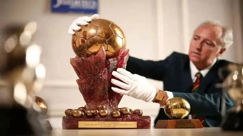 সুপার ব্যালন ডি’অর পাচ্ছেন মেসি