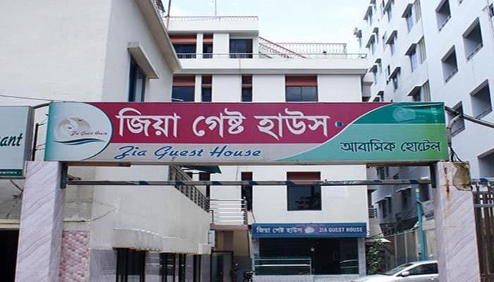 স্বামী-সন্তানকে জিম্মি করে পর্যটককে সংঘবদ্ধ ধর্ষণ