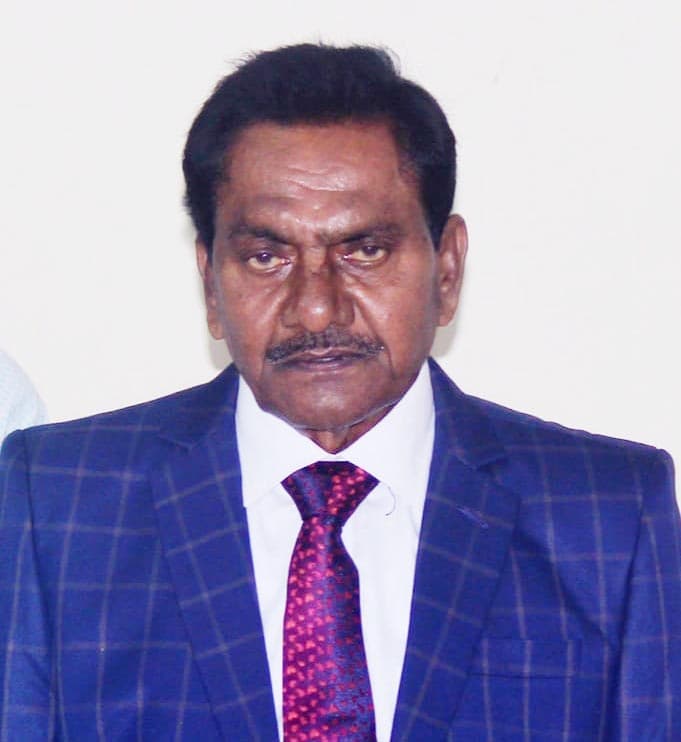 নওগাঁ পৌরসভা নির্বাচনে নৌকার মাঝি হলেন নির্মল কৃষ্ণ সাহা
