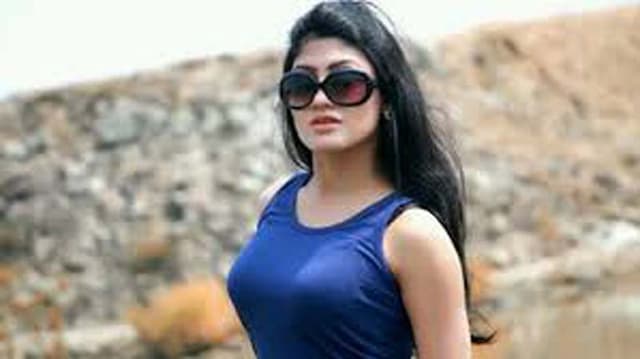 যে ১০ কারণে স্তনের প্রতি আকৃষ্ট হয় পুরুষ, গবেষনা যা বলছে