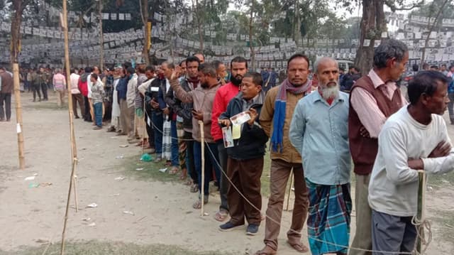 রসিক নির্বাচন: ভোট দিতে পারেননি অনেকে
