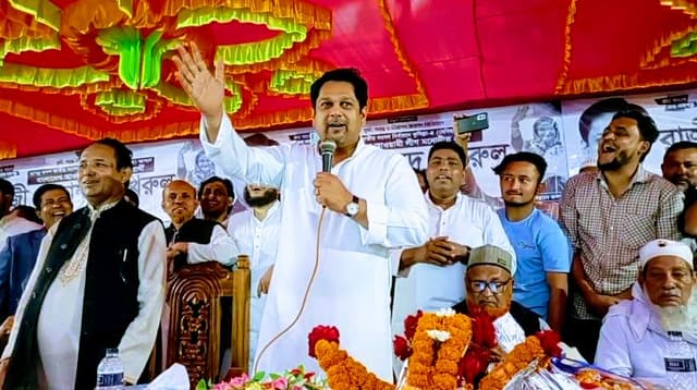 শকুনের দোয়ায় আমার মতো এত বড় একটা গরু মরতনা, ভিডিও ভাইরাল