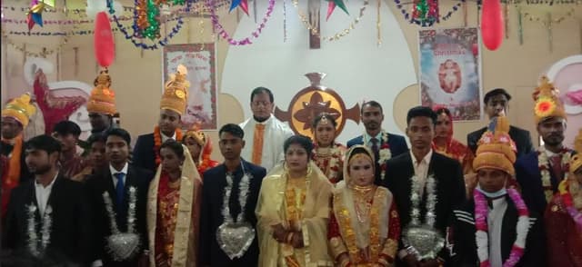 ঠাকুরগাঁওয়ে  ১৪ জোড়া যৌতুকবিহীন বিয়ে সম্পন্ন