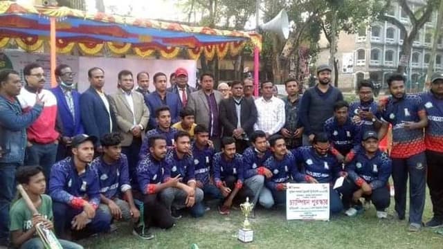 গোয়ালন্দে মুজিব শতবর্ষ ক্রিকেট টুর্নামেন্টের ফাইনাল খেলা অনুষ্ঠিত
