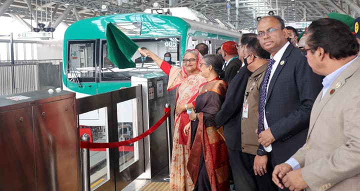 মেট্রোরেল শেখ হাসিনা সরকারের ভাবমূর্তি বাড়াবে : ব্লুমবার্গ