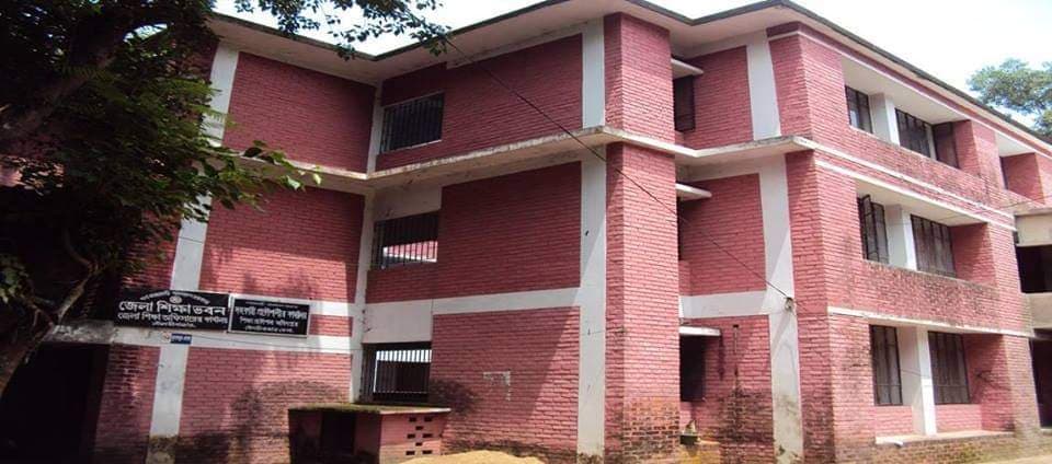 নতুন বছরের প্রথম দিন মৌলভীবাজারে ৬ লাখ শিক্ষার্থী পাবে ৪২ লাখ বই