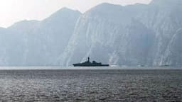 মার্কিনিদের এক ফোঁটা তেলও দেওয়া যাবে না, হরমুজ প্রণালী বন্ধ: আইআরজিসি