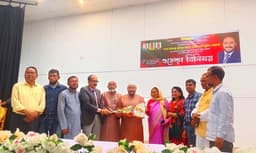 নবনির্বাচিত এমপি হাজী মুজিবের সঙ্গে বিভিন্ন প্রতিষ্ঠানের শুভেচ্ছা বিনিময়