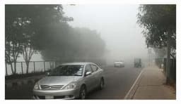 সকালে নেমেছে ঠান্ডা, রাজধানীতে শীতের নতুন ছোঁয়া